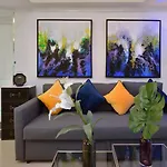 Exclusive Private Penthouse In Kowloon