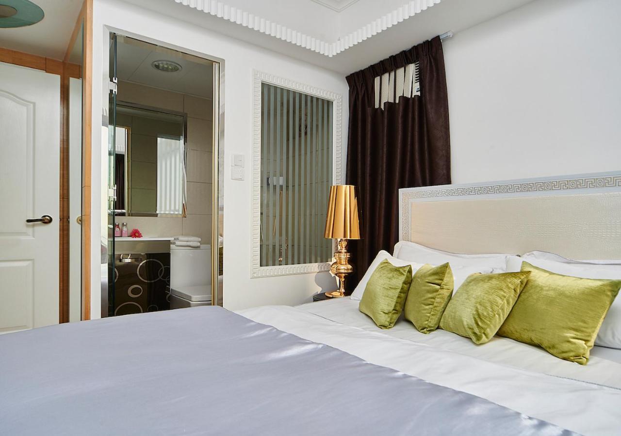 Exclusive Private Penthouse In Kowloon *